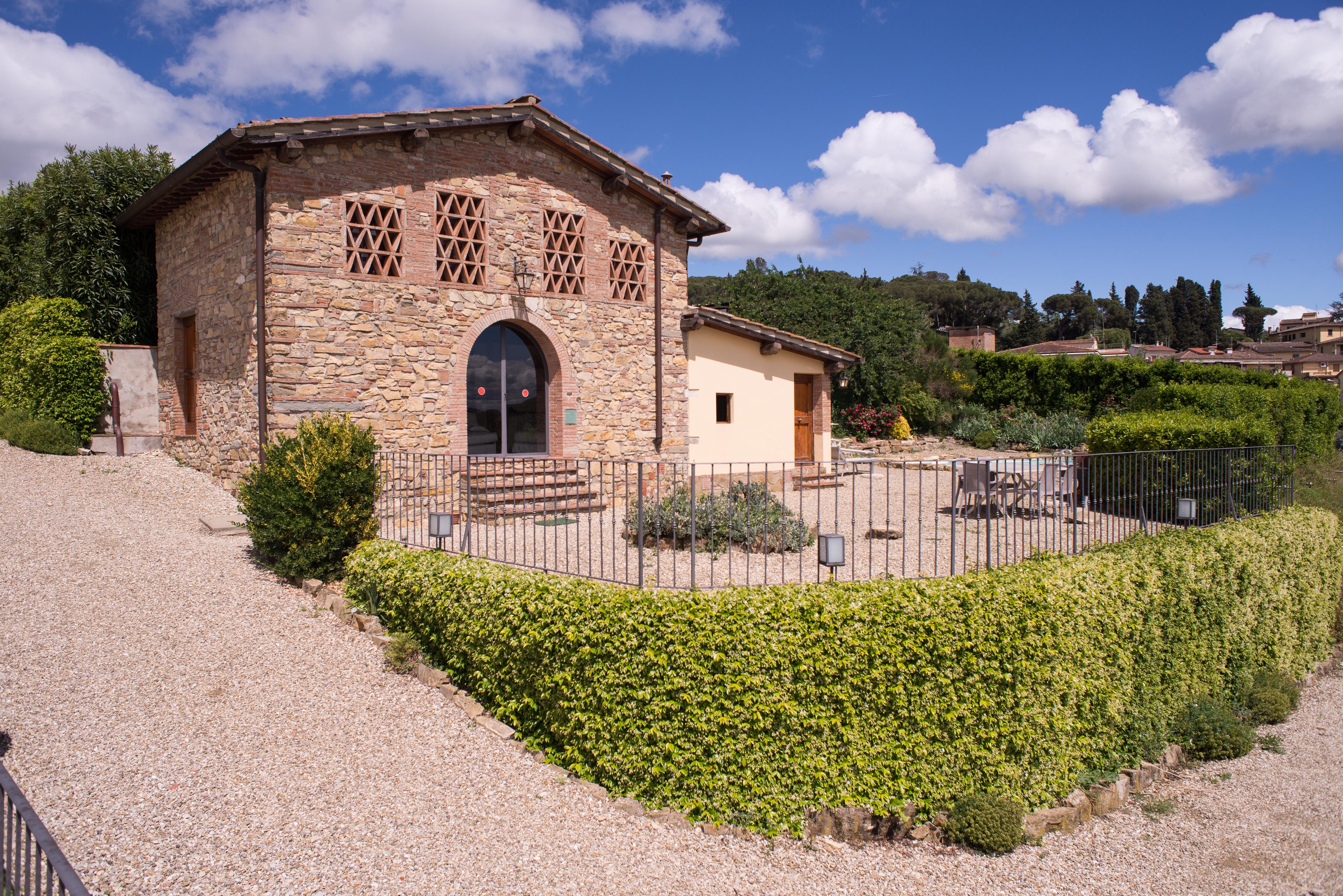 Relais Olmo - Place Of Charme