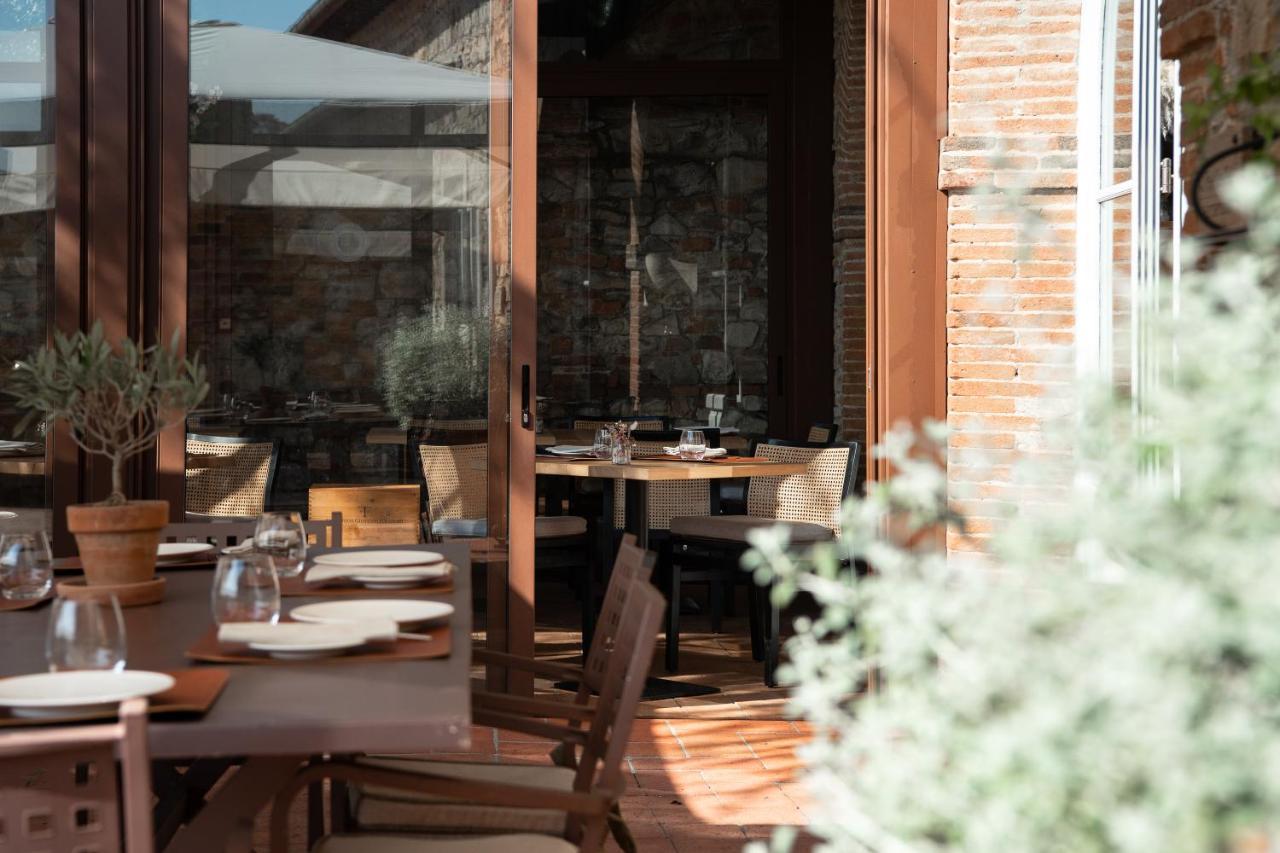 Relais Olmo - Place Of Charme